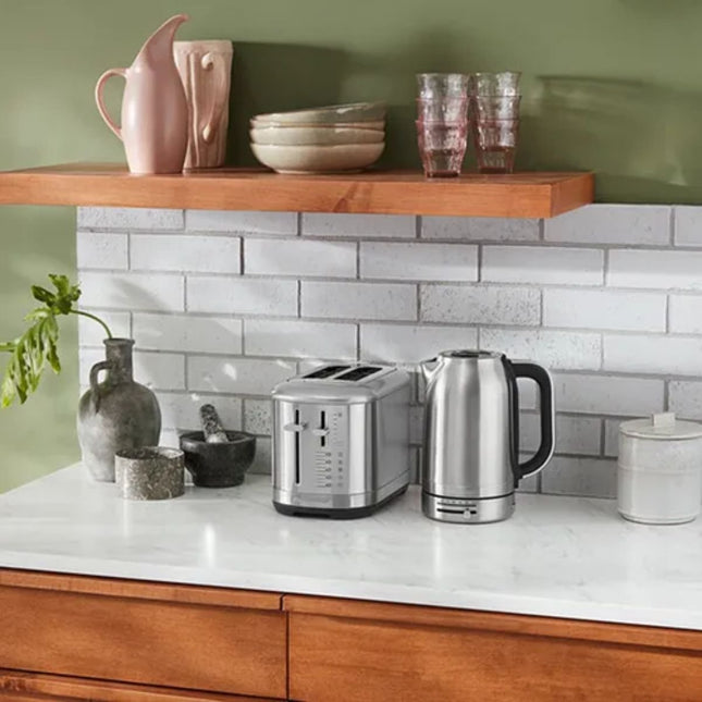 KitchenAid Βραστήρας 1.7L 2400W με Ρυθμιζόμενη Θερμοκρασία 50°C-100°C 5KEK1701BSX Inox