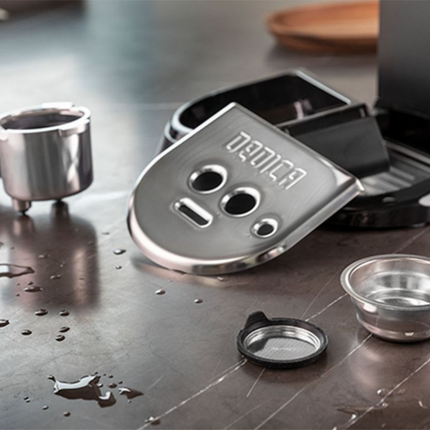 DeLonghi Μηχανή Espresso Cappuccino EC685.Μ (Espresso Maker) 1300W Πίεσης 15bar Ασημί