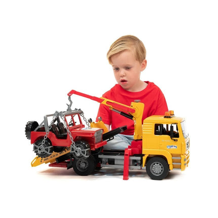 BRUDER 02750 Φορτηγό Οδικής Βοήθειας MAN TGA με Jeep Πλήρες Σετ Διάσωσης με Ρεαλιστικές Λειτουργίες
