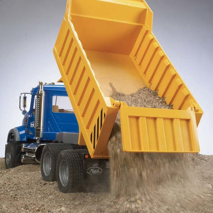 BRUDER 02815 MACK Granite Ανατρεπόμενο Φορτηγό για Κατασκευές και Αγροτικό Παιχνίδι, Ρεαλιστικό Παιχνίδι Κατασκευών για Μικρούς Μηχανικούς