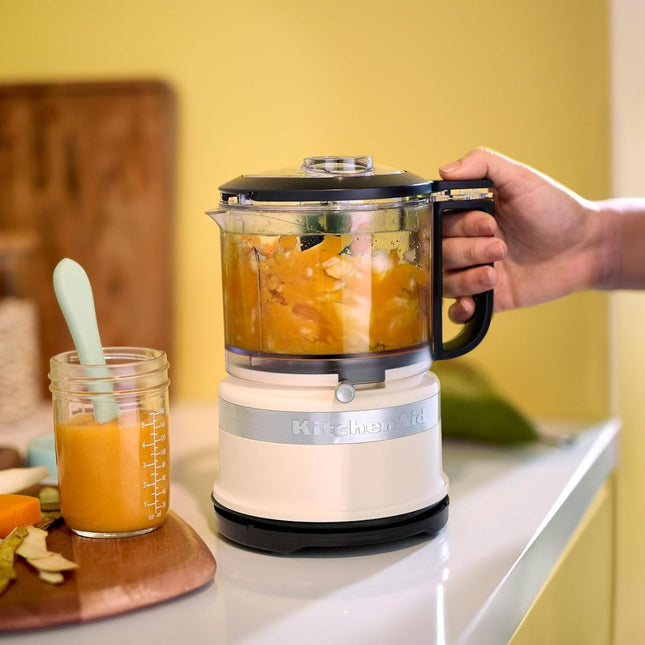KitchenAid Μίνι Πολυκόφτης 240W 830ml με 2 Ταχύτητες και Λεπίδα από Ανοξείδωτο Ατσάλι 5KFC3516BAC Almond Cream