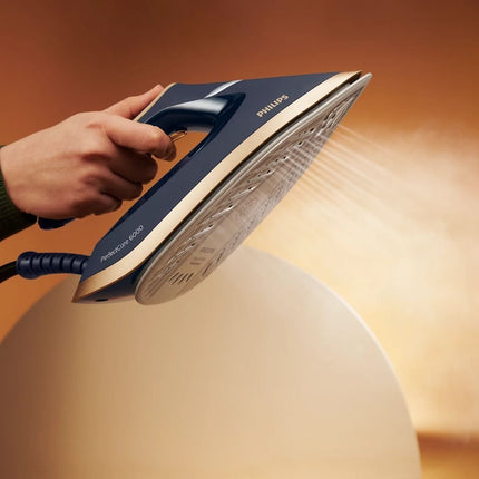 PHILIPS PerfectCare Series 6000 Σύστημα Σιδερώματος 8B 2400W 1.8L με Γεννήτρια Ατμού & Τεχνολογία OptimalTEMP Χρώμα Μαύρο PSG6066/20