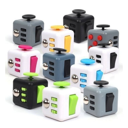 Αγχολυτικός Κύβος Anti Stress Cube με 6 Διαδραστικές Λειτουργίες 1 Τεμάχιο