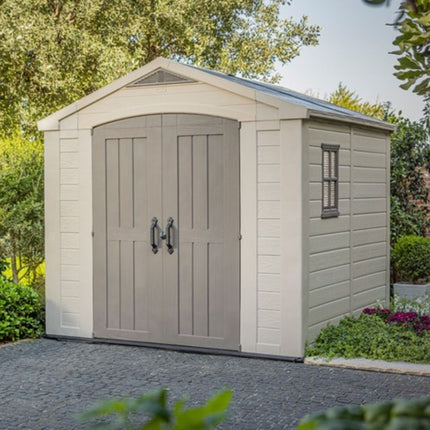 KETER Factor 8x8ft Πλαστική Αποθήκη Κήπου  Ρητινώδης Κατασκευή με Φεγγίτη, Παράθυρο, Διπλές Πόρτες & Δάπεδο