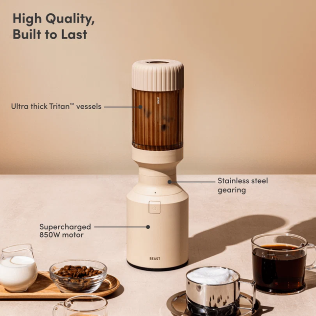 BEAST® Mighty 850 Plus Personal Blender 850W με 3 Δοχεία Ανάμειξης & Αξεσουάρ On-the-Go B85MH-BE-EU Sand