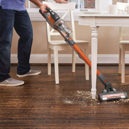 Black & Decker Σετ 2σε1 Επαναφορτιζόμενη Σκούπα & Σκουπάκι με 2 Μπαταρίες 2.0 Ah, Φορτιστή και Βαλιτσάκι Μεταφοράς BHFEV182C-QW