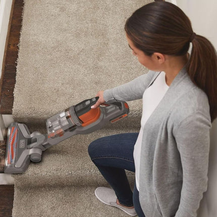 Black & Decker Σετ 2σε1 Επαναφορτιζόμενη Σκούπα & Σκουπάκι με 2 Μπαταρίες 2.0 Ah, Φορτιστή και Βαλιτσάκι Μεταφοράς BHFEV182C-QW