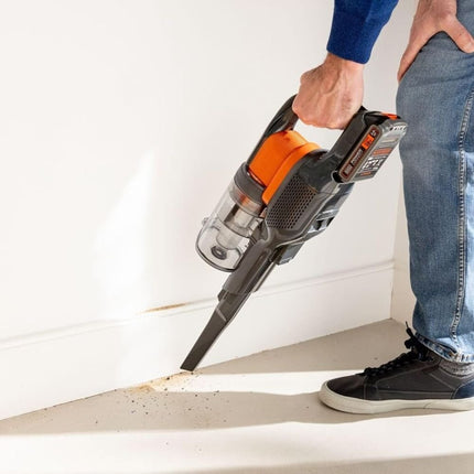 Black & Decker Σετ 2σε1 Επαναφορτιζόμενη Σκούπα & Σκουπάκι με 2 Μπαταρίες 2.0 Ah, Φορτιστή και Βαλιτσάκι Μεταφοράς BHFEV182C-QW