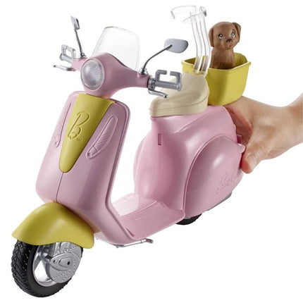 Barbie Σκούτερ με Κατοικίδιο & Κράνος Περιπέτεια & Στυλ στον Δρόμο της Φαντασίας!