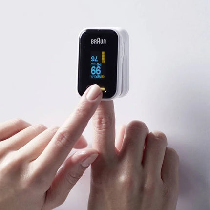 BRAUN Παλμικό Οξύμετρο Δακτύλου Pulse Oximeter 1 με OLED Οθόνη ΥΚ-81CEU