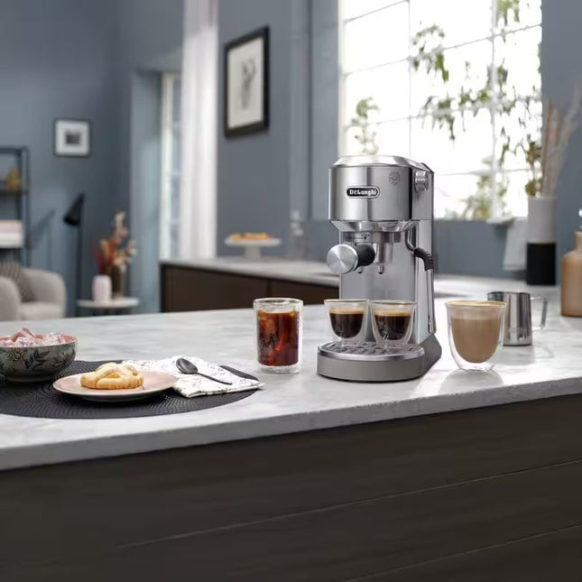 DeLonghi Dedica Duo Μηχανή Espresso 15 Bar με Cold Brew & Ατμοσωλήνα EC890.M Ασημί