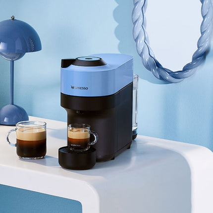 Nespresso Vertuo Pop Μηχανή Καφέ με Centrifusion™ Τεχνολογία & 6 Μεγέθη Ροφημάτων για Κάψουλες Vertuo,19bar Pacific Blue, Μπλέ