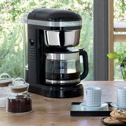 KitchenAid Καφετιέρα Φίλτρου 1.7L 1100W με Προγραμματισμό 24/7, Θερμαινόμενη Πλάκα και Έως 12 Φλιτζάνια Καφέ 5KCM1209BOB Onyx Black
