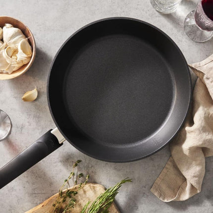 FISSLER Levital Classic Τηγάνι 24cm με Αντικολλητική Επίστρωση & Βάση Cookstar για Επαγωγικές Εστίες 157-121-24-100/0