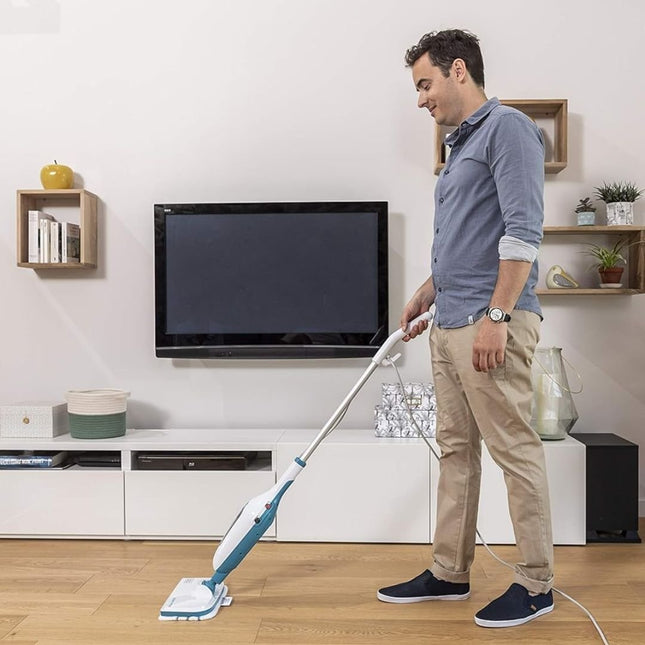 Black & Decker Ατμοκαθαριστής Πίεσης 1300W 3 bar με Περιστρεφόμενο Πέλμα 180°, Αφαιρούμενη Λαβή, Πανάκι Μικροϊνών & Χωρητικότητα Δοχείου 380 ml FSM13E1-QS