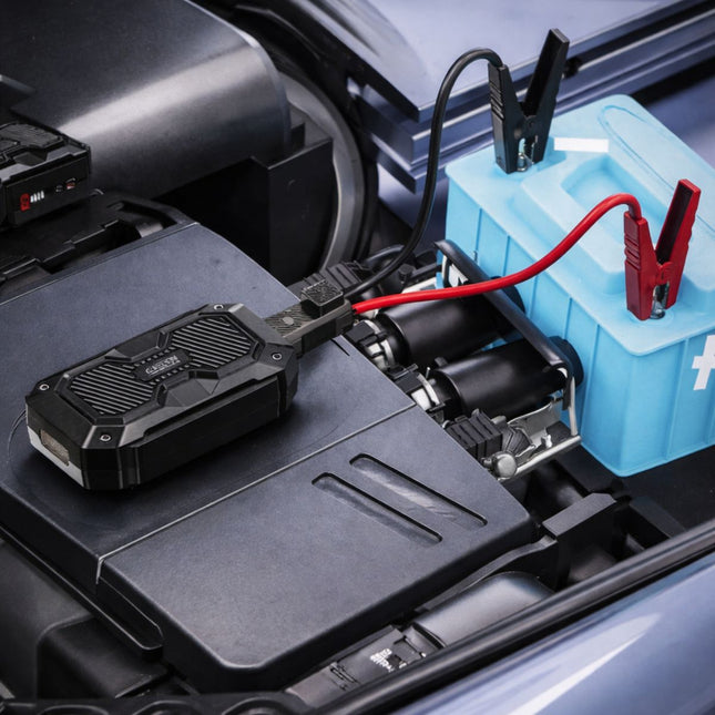 Green Lyca Jump Starter 8000mAh Πολυλειτουργικός Εκκινητής Μπαταρίας με Power Bank & LED Φακό GL70357