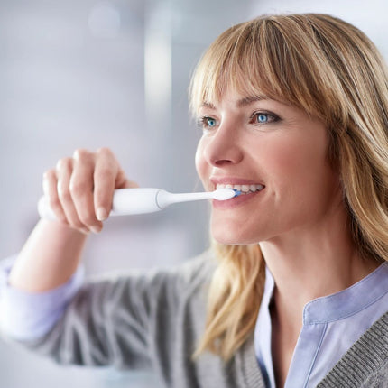 PHILIPS Sonicare ProtectiveClean 6100 Επαναφορτιζόμενη Ηλεκτρική Οδοντόβουρτσα με Τεχνολογία Sonic, Αισθητήρας Πίεσης, Τρεις λειτουργίες & Έξυπνες Υπενθυμίσεις HX6877/29