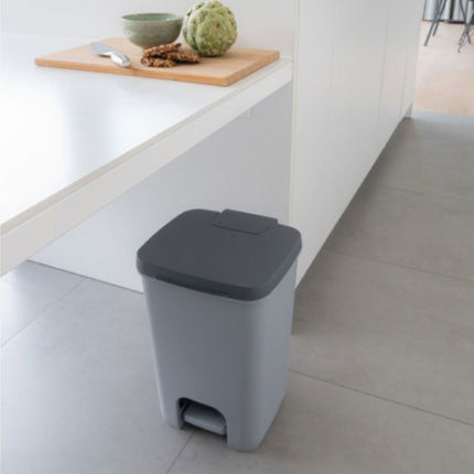 KETER Curver Atlantic Κάδος Απορριμμάτων Κουζίνας 20L με Πεντάλ Light Grey