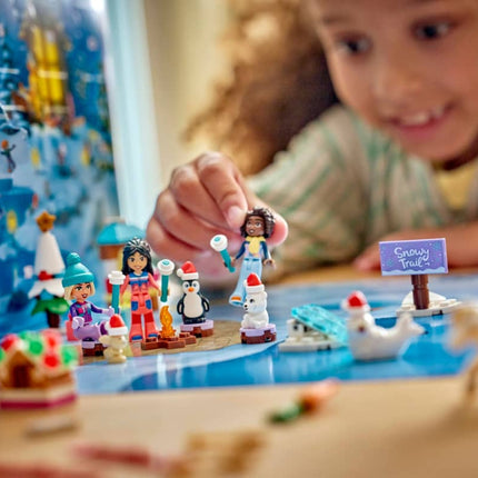 LEGO Friends: Advent Calendar Χριστουγεννιάτικο Ημερολόγιο 24 Ημερών με 211 Κομμάτια 42698, 6+ Ετών