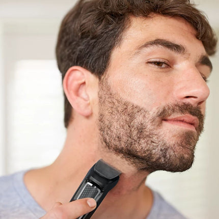 PHILIPS 3000 Series Multigroom 8σε1 Επαναφορτιζόμενο Τρίμερ για Πρόσωπο & Μαλλιά με 8 Εξαρτήματα Περιποίησης, Ρυθμιζόμενη Χτένα 3-7mm & έως 60 Λεπτά Χρόνο Λειτουργίας MG3730/15