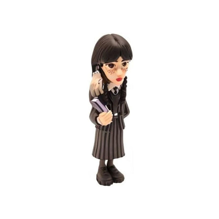 MINIX 123 Συλλεκτική Φιγούρα 12cm Wednesday Addams με Thing από τη Σειρά TV 11797 14+ Ετών Καφέ