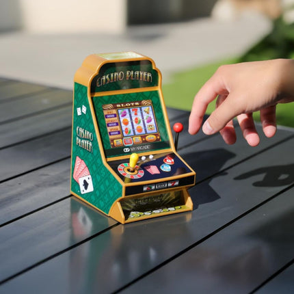 My Arcade Casino Player Φορητή Κονσόλα με 30+ Παιχνίδια Καζίνο, Οθόνη 3.5” & Μοχλό Slot Machine