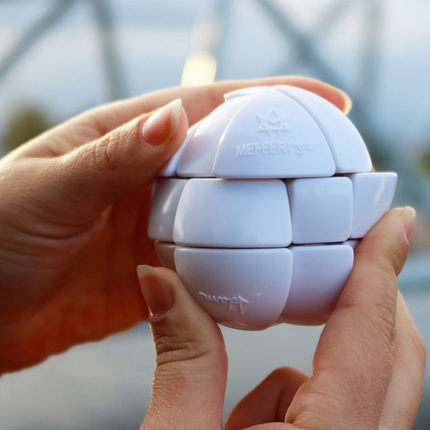 Meffert’s Morph’s Egg Παζλ Έξυπνο Παιχνίδι Μεταμόρφωσης και Λογικής N5041 9+Ετών Λευκό