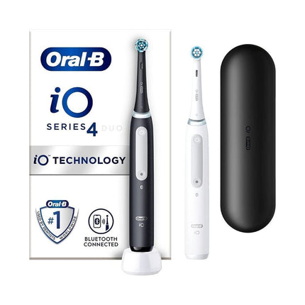 ORAL-B iO4 Ηλεκτρική Οδοντόβουρτσα Μαύρη &amp; Λευκή (2 Λαβές) με 4 Λειτουργίες Καθαρισμού και Θήκη Ταξιδίου