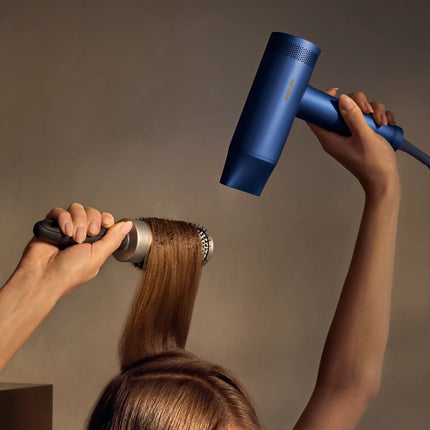 Philips Hair Dryer Series 8000 Σεσουάρ 1400W με ThermoShield Advanced, 228 km/h, Ιόντα Λειτουργία Μνήμης και Στέγνωμα σε 3 Λεπτά BHD839/10 Μπλε