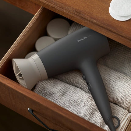 PHILIPS Ισχυρό Σεσουάρ Πιστολάκι Μαλλιών 2100W με ΘερμοΠροστασία & 6 Ρυθμίσεις Ταχύτητας BHD351/10