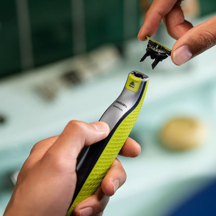 Philips OneBlade 360 5 σε 1 Επαναφορτιζόμενο Trimmer Προσώπου με Λεπίδα 360, Χτένα & Αυτονομία έως 60 Λεπτά QP2734/23