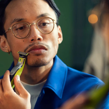 Philips OneBlade 360 5 σε 1 Επαναφορτιζόμενο Trimmer Προσώπου με Λεπίδα 360, Χτένα & Αυτονομία έως 60 Λεπτά QP2734/23