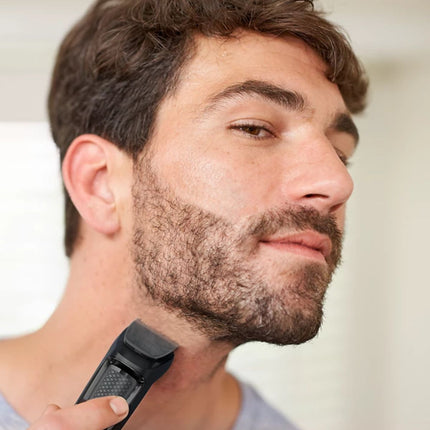 Philips Multigroom Series 3000 6 σε 1 Επαναφορτιζόμενο Τρίμερ Προσώπου με Αυτοακονιζόμενες Λεπίδες και Εξάρτημα για Μύτι, Αυτιά & Αυτονομία έως 60 Λεπτά MG3710/15