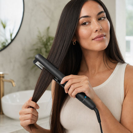 Remington Ceramic Glide 230 Ισιωτική Μαλλιών με Κεραμικές Πλάκες, Τουρμαλίνη και Τιτάνιο για Λείο Αποτέλεσμα S3700