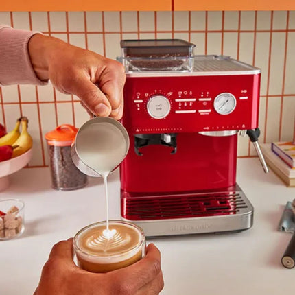 KitchenAid Ημιαυτόματη Μηχανή Espresso 15bar με Ενσωματωμένο Μύλο 5KES6551BCA Candy Apple