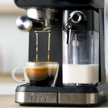 IZZY Ημιαυτόματη Μηχανή Espresso Aerolatte 20 Bar με Cold Brew & Δοχείο Αφρόγαλου IZ-6020