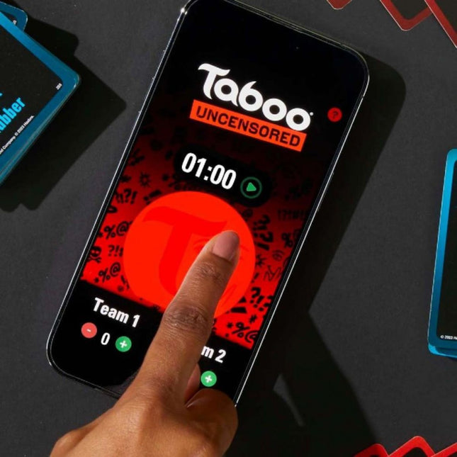 Hasbro Taboo Άκρως Ακατάλληλο Επιτραπέζιο Παιχνίδι Ενηλίκων 18+ Ετών