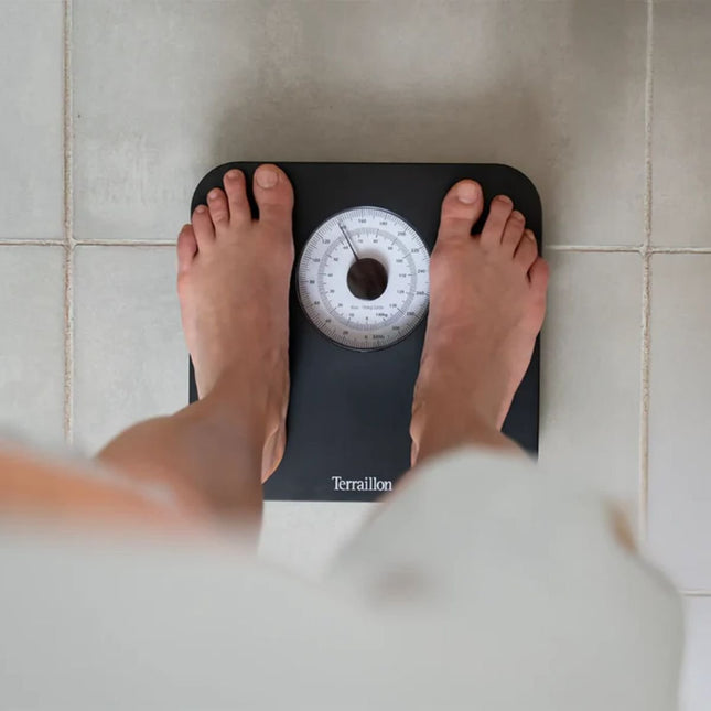 Terraillon Nautic Black Μηχανική Ζυγαριά Μπάνιου Κλασικού Σχεδιασμού Χωρίς Μπαταρίες με Αντιολισθητική Επιφάνεια και Anti Fingerprint έως 150 kg 15227 Μαύρο