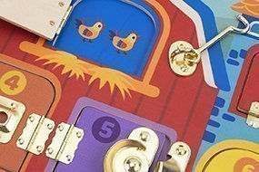 ΞΥΛΙΝΟΣ ΣΤΑΒΛΟΣ ΜΕ ΚΛΕΙΔΑΡΙΕΣ