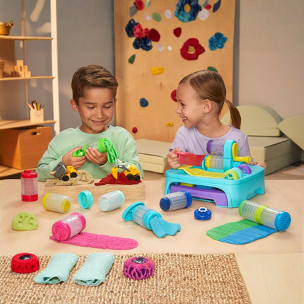 Wonder Factory Creation Station Playset Εργαστήριο Πλαστελίνης με 3 Βαζάκια Never Dry Dough, Σφραγίδες & Εργαλεία Δημιουργίας 595090-EUC, 3+ Ετών